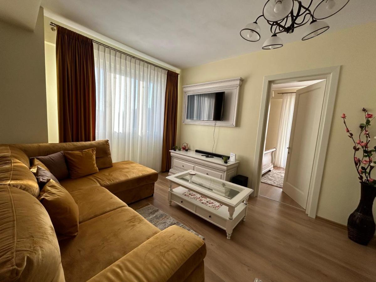 Apartament Rose Gura Humorului Exterior photo
